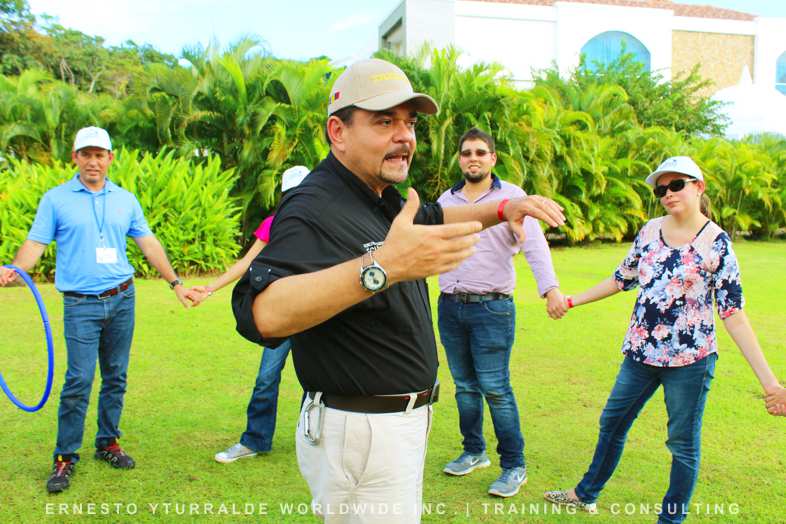 Lúdica | talleres lúdicos de team building outdoor para integración y cohesión de colaboradores